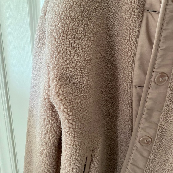 Sherpa Jacket in Light Dusty Pink - Picture 3 of 3